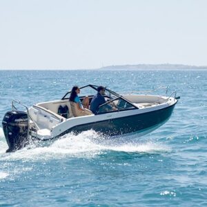 Activ 555 Bowrider